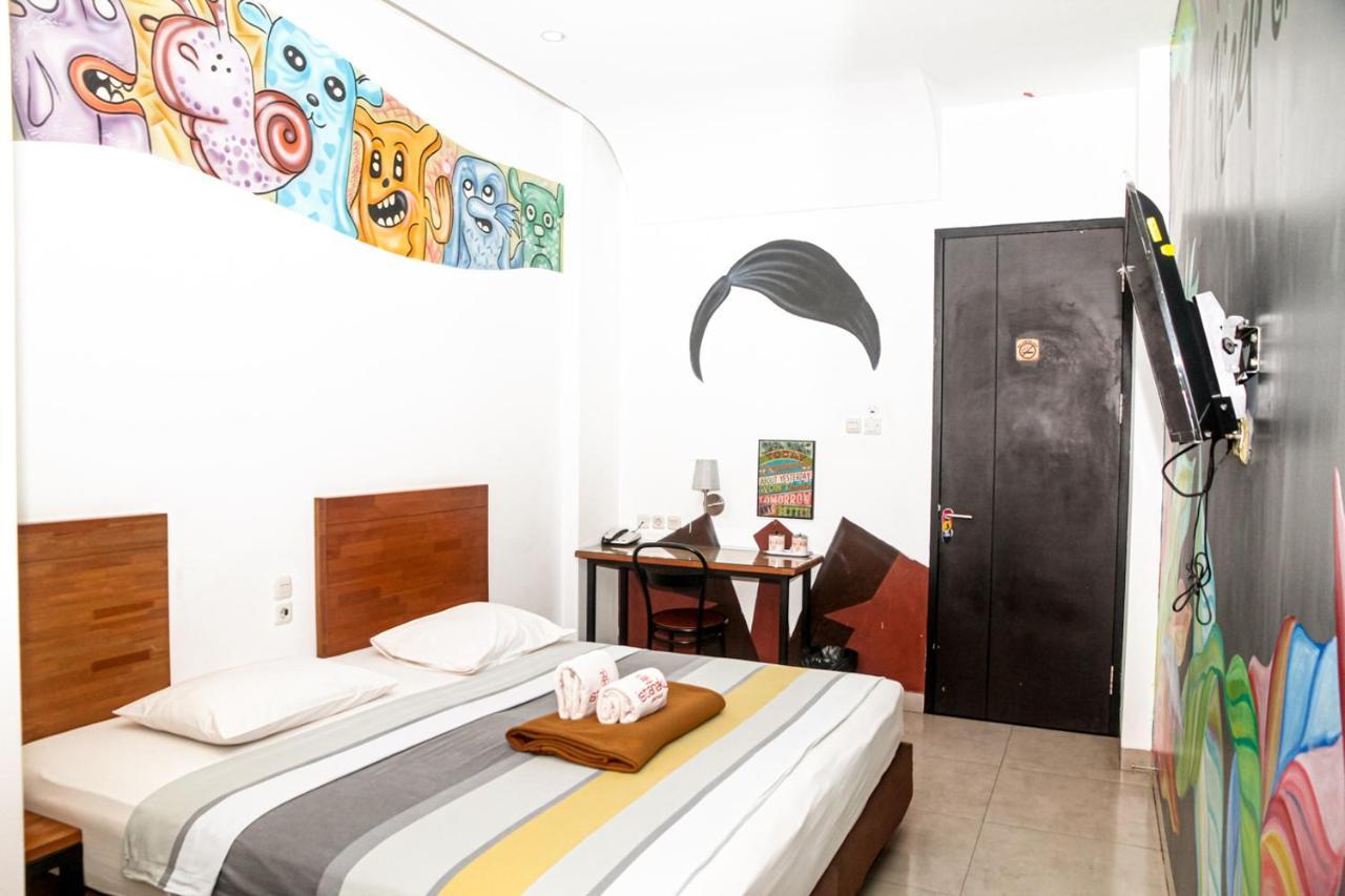 Istanaku Guesthouse 2 Manado Extérieur photo